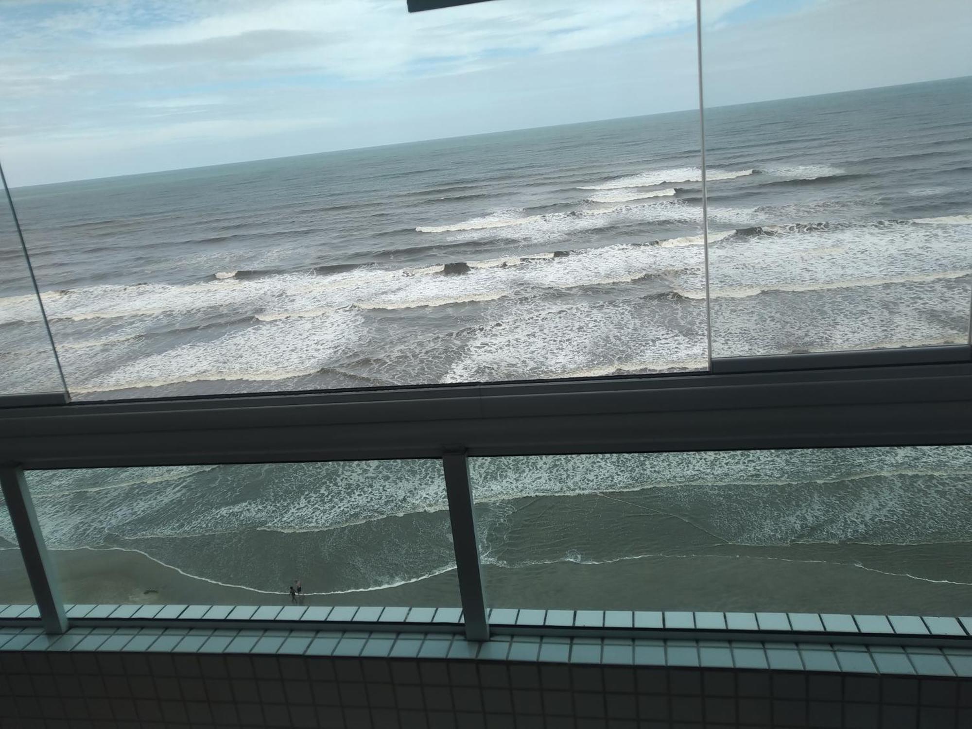 Apartamento Frente Mar Pe Na Areia Praia Grande  Exteriér fotografie