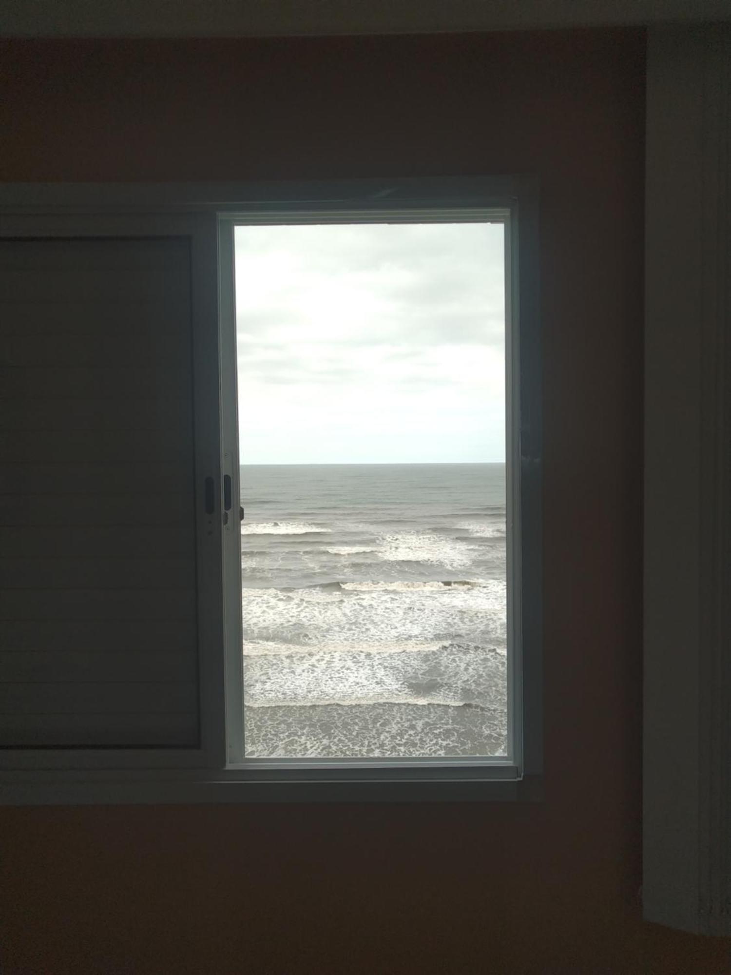 Apartamento Frente Mar Pe Na Areia Praia Grande  Exteriér fotografie