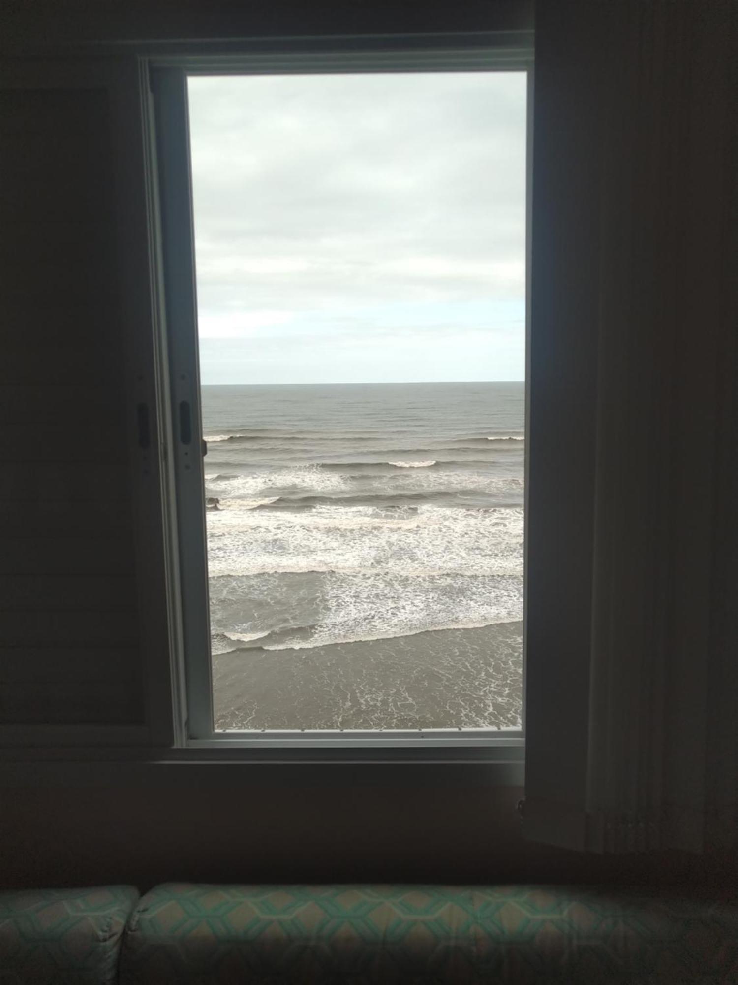 Apartamento Frente Mar Pe Na Areia Praia Grande  Exteriér fotografie